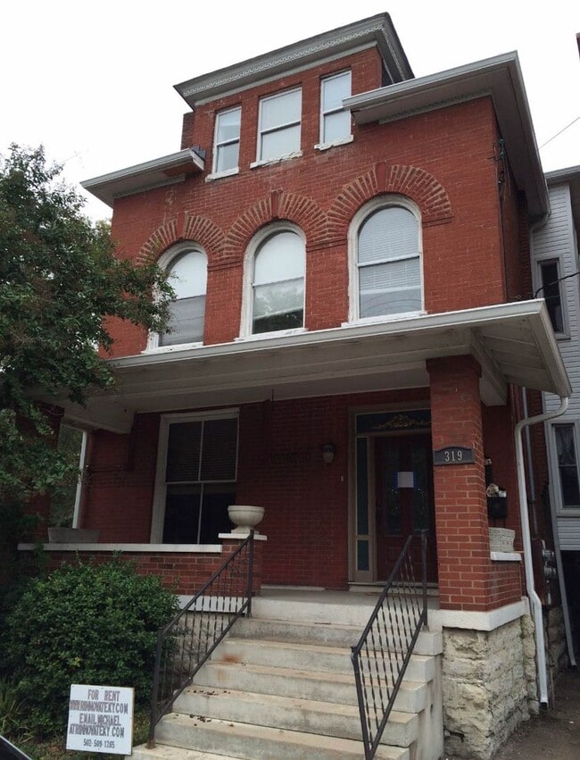 property at 319 W Hill St