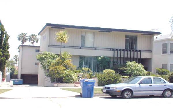 1550 S Beverly Dr in Los Angeles, CA - Building Photo - Building Photo