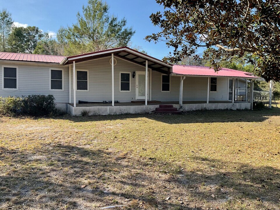 39211 Coot Dr in Eustis, FL - Building Photo