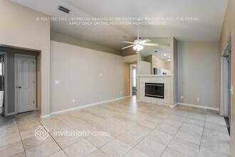 2223 Towering Oaks Cir in Seffner, FL - Building Photo - Building Photo