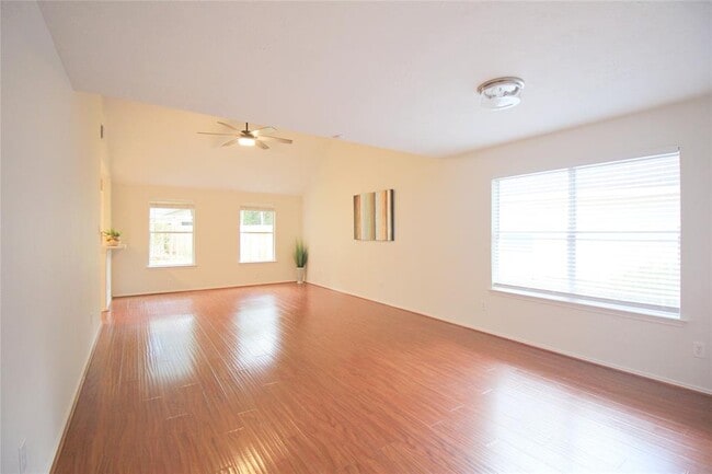 6 Thicket Grove Pl in Conroe, TX - Building Photo - Building Photo