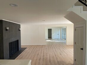 9859 Foothill Blvd in Los Angeles, CA - Building Photo - Building Photo