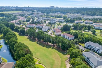 5750 Oyster Catcher Dr in North Myrtle Beach, SC - Building Photo - Building Photo