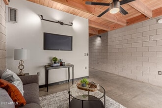 727 E Portland St in Phoenix, AZ - Building Photo - Building Photo