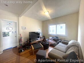 227 Boston Ave in Medford, MA - Building Photo - Building Photo