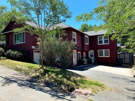 100 Olive St in Auburn, CA - Building Photo