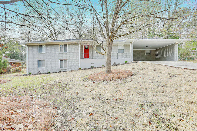 540 Chicapoo Dr in Marietta, GA - Building Photo - Building Photo