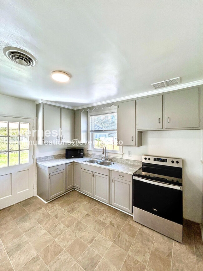 7514 Woodman Rd in Richmond, VA - Building Photo - Building Photo