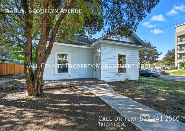 property at 440 W Brooklyn Ave