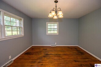 640 Rineyville-Big Springs Rd in Radcliff, KY - Building Photo - Building Photo