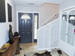 1906 55th St Ct E in Inver Grove Heights, MN - Building Photo - Building Photo