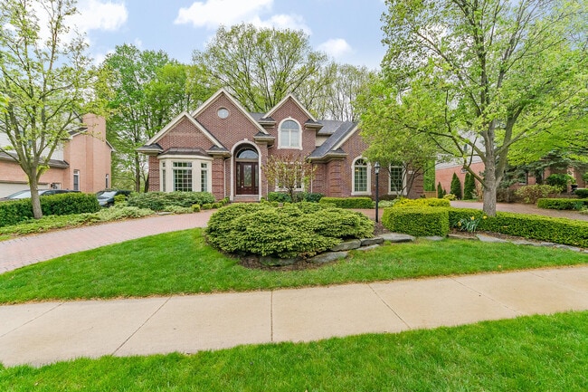 property at 16646 Brooklane Blvd