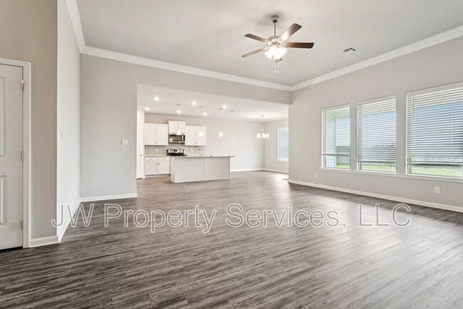 5653 Oakworth St in Slidell, LA - Building Photo - Building Photo