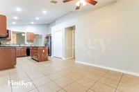 3328 97th Ln E in Palmetto, FL - Building Photo - Building Photo