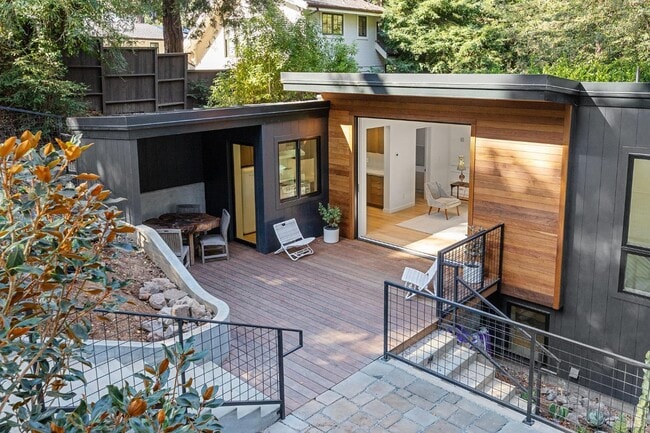 15 Heuters Ln in Mill Valley, CA - Building Photo - Building Photo