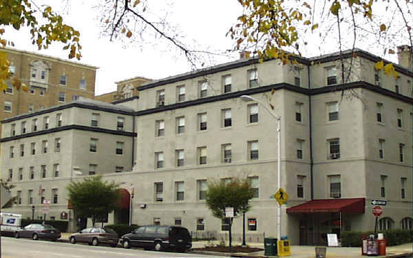 Saint Paul Courts in Baltimore, MD - Building Photo - Building Photo