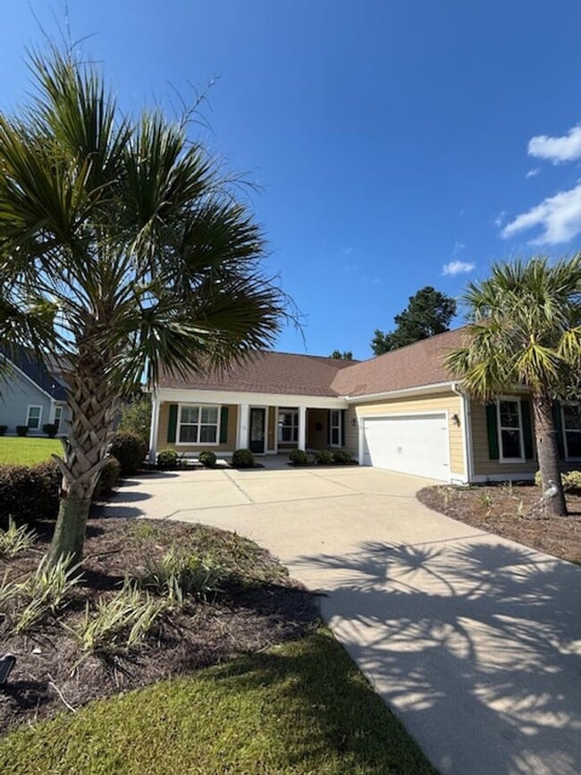 property at 8 Yonges Island Dr