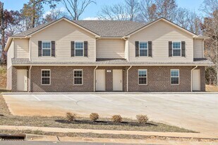 499 Palmer Dr in Clarksville, TN - Building Photo