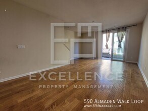 590 Almaden Walk Loop in San Jose, CA - Building Photo - Building Photo