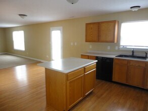 960 Foxtail Ct in Franklin, IN - Building Photo - Building Photo