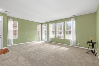 1607 Millbrook Dr in Algonquin, IL - Building Photo - Building Photo