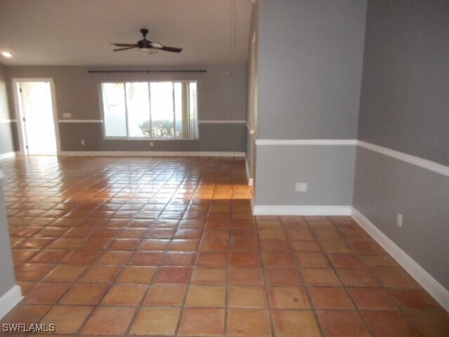 1934 Everest Pkwy in Cape Coral, FL - Building Photo