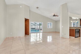 2505 Kingston Ct in Kissimmee, FL - Building Photo - Building Photo