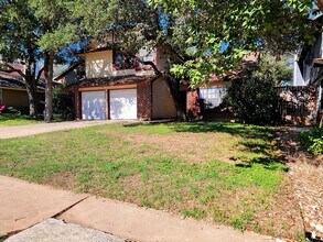 8708 Coastal Dr in Austin, TX - Building Photo - Building Photo