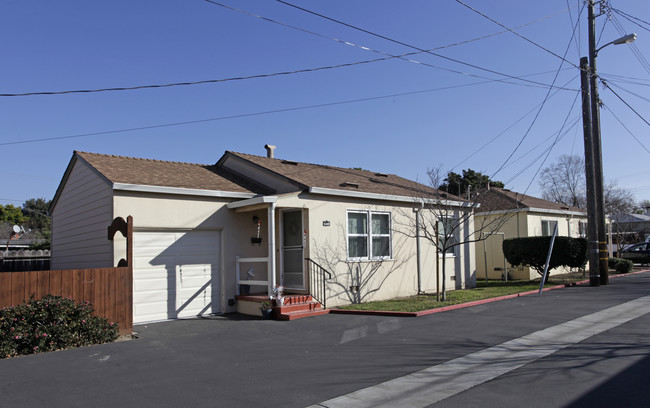 21643 Cherryland Ct in Hayward, CA - Building Photo - Building Photo