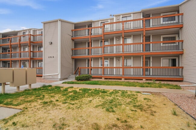 2715 W 86th Ave in Westminster, CO - Building Photo - Building Photo