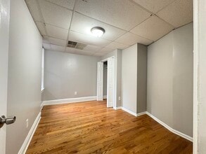 58 2nd St, Unit 5 in Elizabeth, NJ - Building Photo - Building Photo