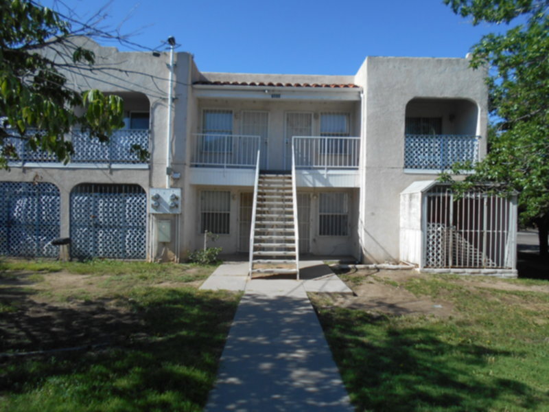 1223 Coal Ave SE in Albuquerque, NM - Building Photo