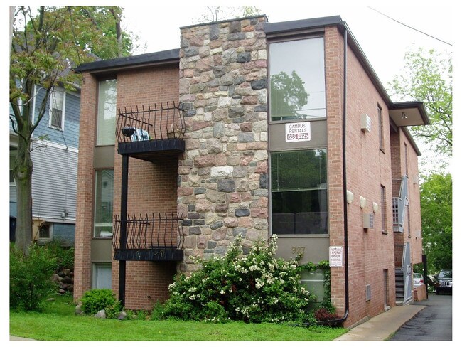 U of M Student Housing Portfolio in Ann Arbor, MI - Building Photo - Building Photo