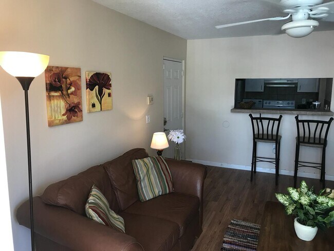 1739 Village Blvd in West Palm Beach, FL - Building Photo - Building Photo