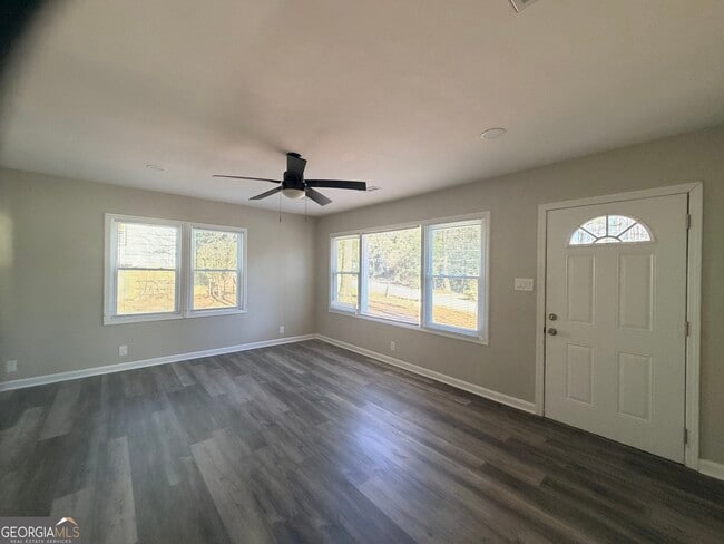 1433 Midview Dr in Decatur, GA - Building Photo - Building Photo