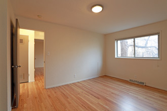 2460-2470 9th Street in Boulder, CO - Building Photo - Interior Photo