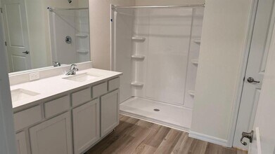 8407 Clearway Dr in Wildwood, FL - Building Photo - Building Photo