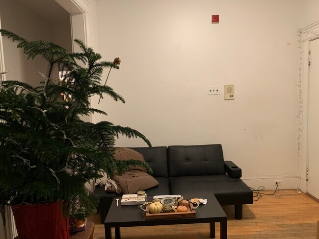 5 Spofford Rd in Boston, MA - Building Photo - Building Photo