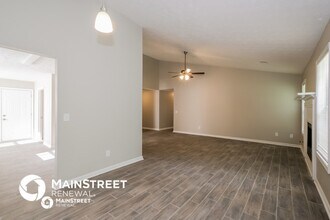 65 Burdell Dr in Covington, GA - Foto de edificio - Building Photo