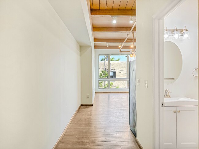 3554 Sepviva St-Unit -219B in Philadelphia, PA - Building Photo - Building Photo