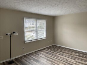 3747 Meadow Rue Ln in Norcross, GA - Building Photo - Building Photo