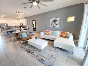 8885 Cabot Cliffs Dr in Davenport, FL - Building Photo - Building Photo