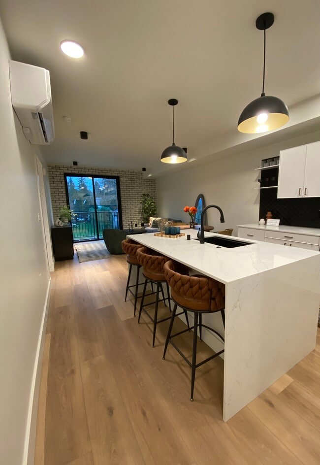 The Rails in Snoqualmie, WA - Building Photo - Building Photo