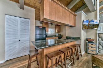 3861 Saddle Rd in South Lake Tahoe, CA - Building Photo - Building Photo