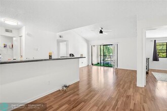 530 S Park Rd in Hollywood, FL - Building Photo - Building Photo