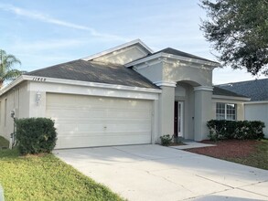 11468 Misty Isle Ln in Riverview, FL - Building Photo - Building Photo