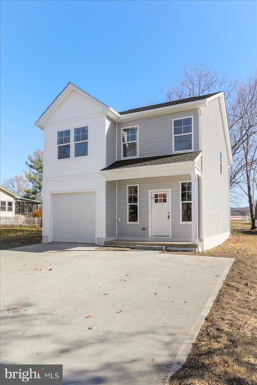 property at 716 Greenway Ave