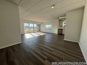 53 Hill Rd, Unit 512 in Belmont, MA - Building Photo - Building Photo