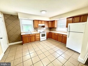 23 Balfour Ave in Claymont, DE - Building Photo - Building Photo