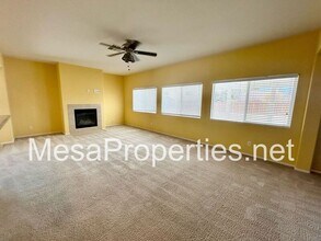 12976 Romero Ln in Victorville, CA - Building Photo - Building Photo